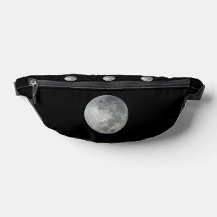 Nahaufnahme Vollmond im Nachthimmel. Fotografie Bauchtasche