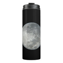 Nahaufnahme Vollmond im Nachthimmel. Fotografie