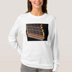 Nahaufnahmeansicht der Solarstromanlagen T-Shirt