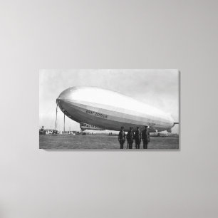 NahaufnahmeGraf Zeppelin Blimp View Leinwanddruck