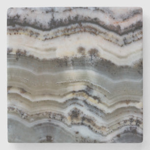 Nahen aus einem Silver Lace Onyx Steinuntersetzer