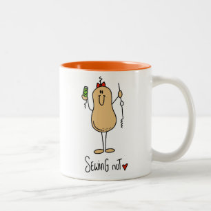 Nähen Verrückte T-Shirts und Geschenke Zweifarbige Tasse