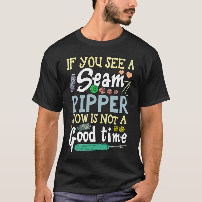 Nähen, wenn das Nähen von Naht am Ripper angezeigt T-Shirt (Vorderseite)