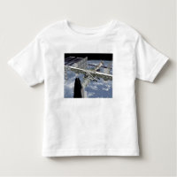 Naher Blick auf das angedockte Shuttle