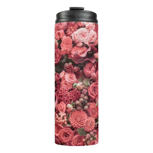 Naher, blumengeschmückter abstrakter Hintergrund. Thermosbecher (Vorderseite)