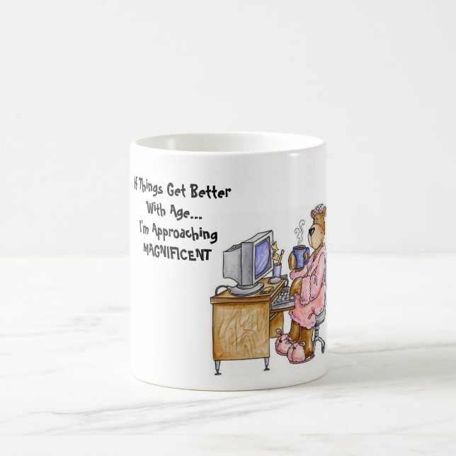 Nähernde ausgezeichnete Tasse (Mittel)