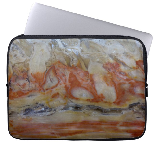 Nahes Aufsetzen von versteinertem Holz Laptopschutzhülle (Vorderseite)