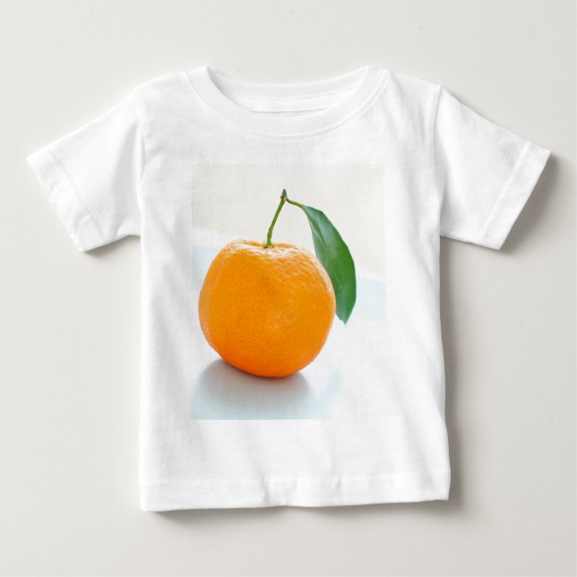 Nahes hohes der orange Klementine Baby T-shirt (Vorderseite)