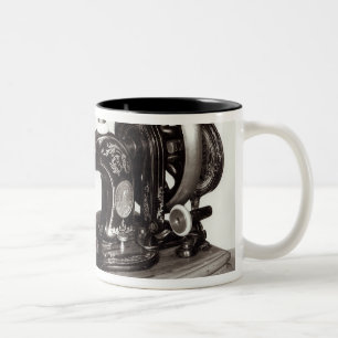 Nähmaschine der Sänger-"neuen Familie", 1865 Zweifarbige Tasse