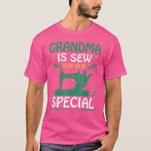 Nähmaschine Quilt Oma ist nähen T-Shirt