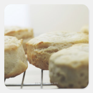 Nahrung, Nahrung und Getränk, Kekse, Butter, Brot Quadratischer Aufkleber