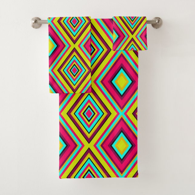 Nahtlose geometrische Rhombus formt moderne trendy Badhandtuch Set (Insitu)