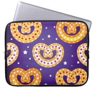 Nahtlose Muster mit Weihnachtsliedern. Vintager Ii Laptopschutzhülle