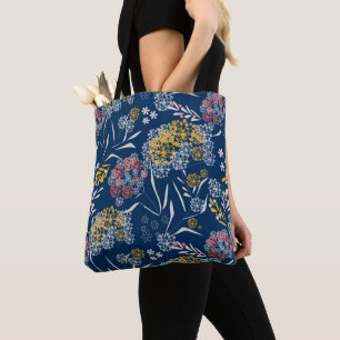 Nahtlose niedliche kleine Blume Blumenmuster Marin
