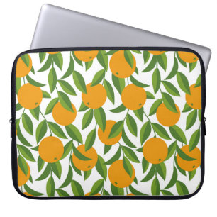 Nahtlose Orangenbaumkunst. Laptopschutzhülle