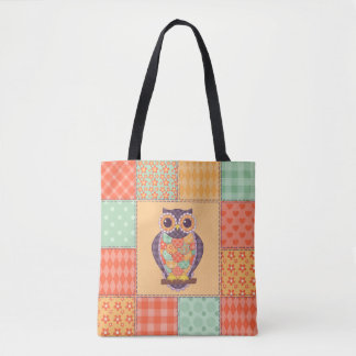 Nahtlose Patchwork-Eule-Muster. Vintager Hintergru