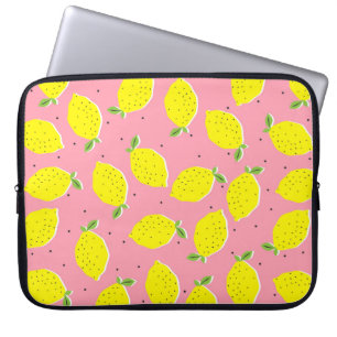 Nahtlose Vintage Gelblemonen auf rosa Untergrund  Laptopschutzhülle