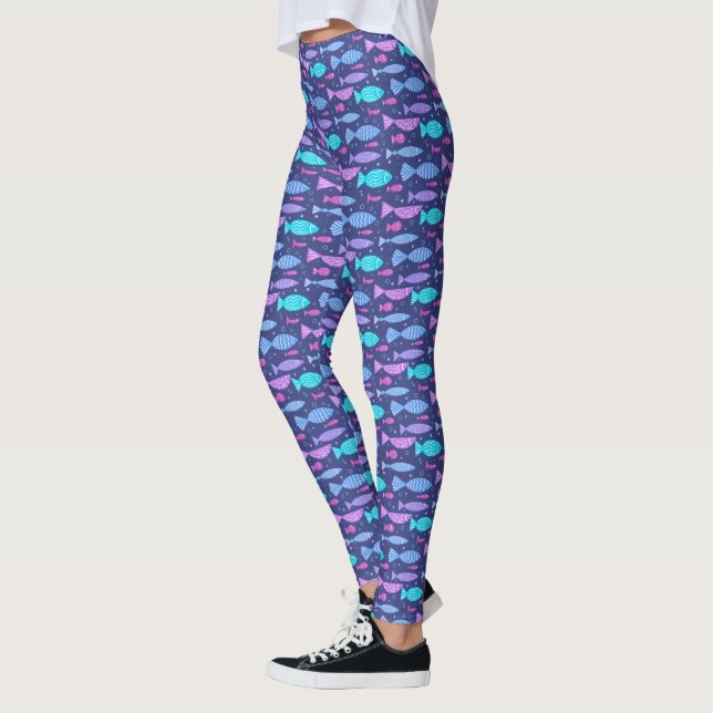 Nahtloses, flaches Muster mit Doodle-Fischen Leggings (Links)