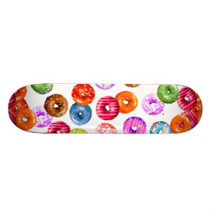 Nahtloses Muster der Schaumgummiringe + Ihr Skateboard