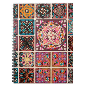 Nahtloses Muster mit dekorativen Mandalas. Vintage Notizblock