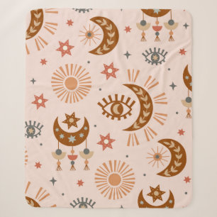 Nahtloses Muster mit Himmelsauge, Mond, Sonne Sherpadecke