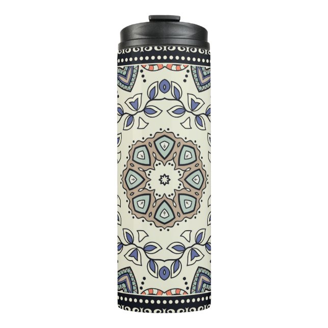 Nahtloses Muster mit Stammes-Mandala Thermosbecher (Vorderseite)