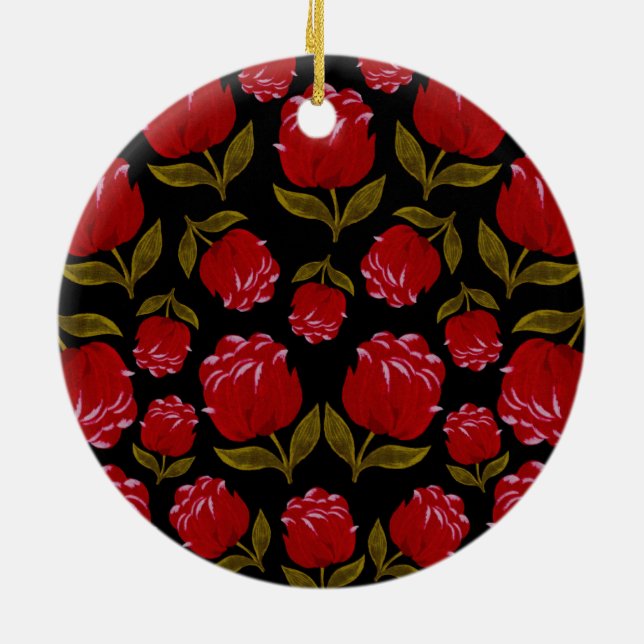 Nahtloses Muster von rote Rosen auf schwarzem Hint Keramik Ornament (Hinten)