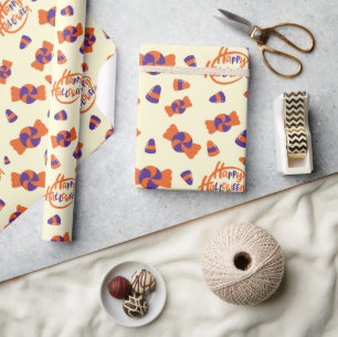 Nahtloses Wrapping Paper mit Halloween-Candy Corns Geschenkpapier