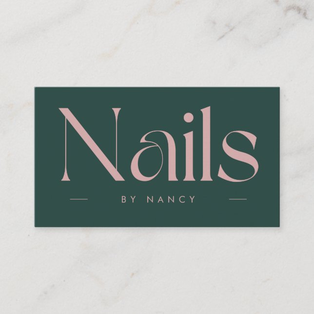 nail artist bold typography green and pink visitenkarte (Vorderseite)