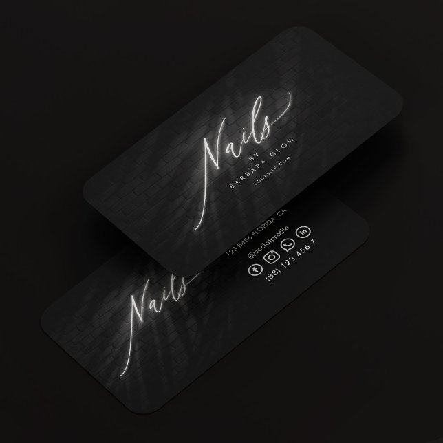 Nail Artist Script Manicurist Black Silver Elegant Visitenkarte (Nail Artist Script Manicurist Black Silver Elegant Business Card
)