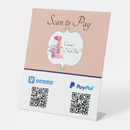 Nail-Polnischer Stack-Scan zur Bezahlung von QR-Co Sockelschild