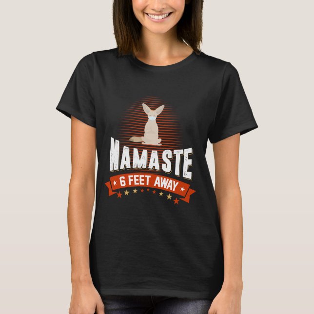 Namaste 1,5 m Fußweg mit Gesichtsmaske Yoga T-Shirt (Vorderseite)