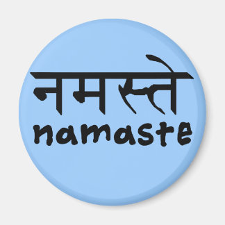 Namaste auf Englisch und Hindi Magnet