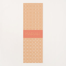 Namaste Circle Geo in Lachse mit Individuelle Name Yogamatte