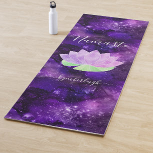 Namaste Cosmic Lila Lotus Blume Monogram Name Yogamatte