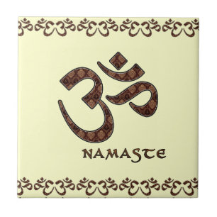 Namaste mit OM-Symbol Brown und Creme Fliese