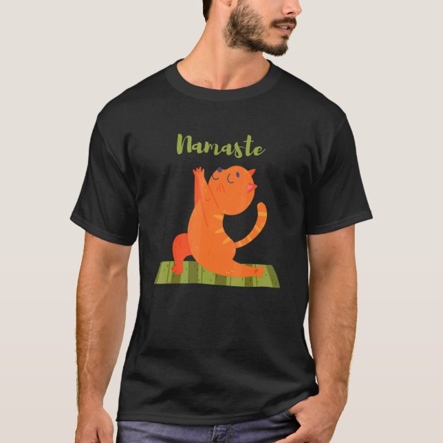 Namaste Orange Tabby Kitty Cat für Yoga Instructor T-Shirt (Vorderseite)