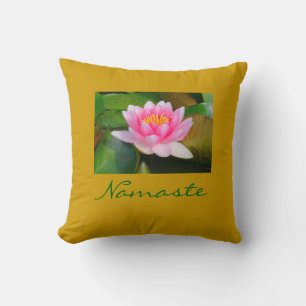 "NAMASTE-PINK LOTUS BLOSSOM" (FOTOG) KISSEN