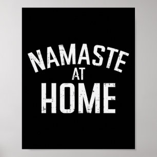 Namaste Zu Hause Yoga Quarantäne Lustig Soziale Di Poster