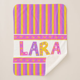 Name bedeutet Lara pink lila Blume Stern Sherpadecke