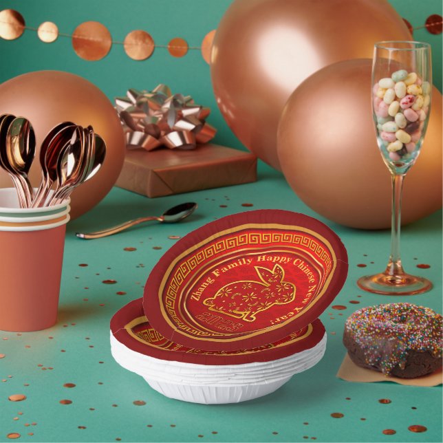 Name Chinesisches Neujahr 2023 Rabbit Red Gold 7" Pappteller (Multi)