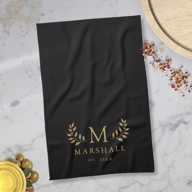 Name der blauen und goldenen Monogrammfamilie Geschirrtuch (Black And Gold Modern Floral Monogram Family Name Kitchen Towel)