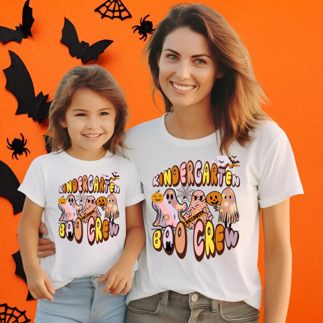 Name der Boo-Crew für den Rücken-Ghost-Kindergarte T-Shirt (Von Creator hochgeladen)