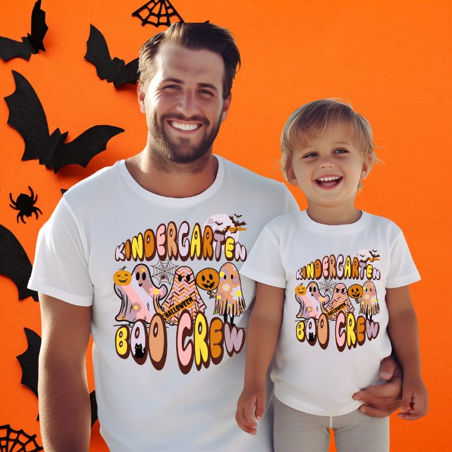 Name der Boo-Crew für den Rücken-Ghost-Kindergarte T-Shirt (Von Creator hochgeladen)