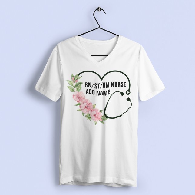 Name der personalisierten Krankenschwester T-Shirt (Von Creator hochgeladen)