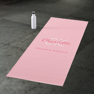 Name der rosa Monogrammbuchstaben Yogamatte