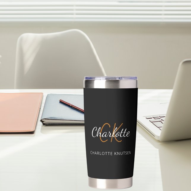 Name der Schwarz-weißen Monogramm-Initialen Thermobecher (Von Creator hochgeladen)