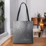 Name der Silver Gray Girly Glitzer Sparkle Monogra<br><div class="desc">Karkohle Grau (Grau) und Silberne Imitate Sparkle und Glitzer Elegant Monogram Book Bag. Diese Büchertasche kann auf Ihren Vor- und Vornamen angepasst werden und als Geschenk für Weihnachten,  Geburtstag,  Brautparty oder Hochzeit.</div>