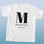 Name des Blumenmagazins T-Shirt<br><div class="desc">Moderne Typografie minimalistisches Monogramm Namensdesign, das auf Personalisierung umgestellt werden kann. Ideal für ein Blumenmädchen am Brautparty oder Junggeselinnen-Abschied, oder als lustige Hochzeitsfeier Gunst oder Geschenk.</div>