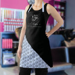 Name des Farbblocks des Firmenlogos Schürze<br><div class="desc">Diese moderne und einfache Business-Schürze ist perfekt für Friseurinnen, Makeup-Künstler, Nageltechniker, Ästhetiker, Bäcker, Koch und viele andere Berufe. Es bietet oben einen Platz für Ihr Logo, mit Ihrem Namen und Titel auf einem niedlichen schwarzen diagonalen Farbblock mit einem Logo hinter dem mit einem pastellblauen Hintergrund. Ersetzen Sie einfach Ihr Logo...</div>